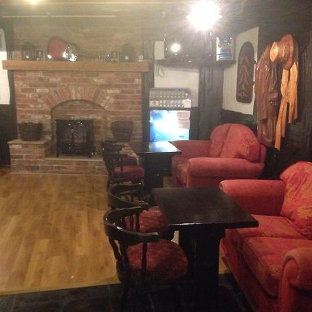 קיליבגס The Fleet Inn Guesthouse & Restaurant מראה חיצוני תמונה