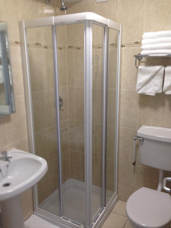 קיליבגס The Fleet Inn Guesthouse & Restaurant חדר תמונה